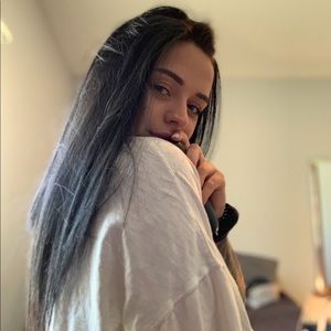 Meet your Posher, Katelyn